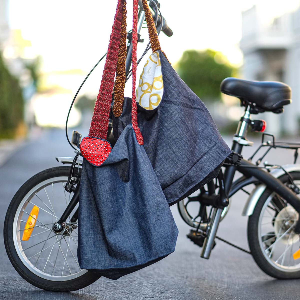 crossBody-model-0001