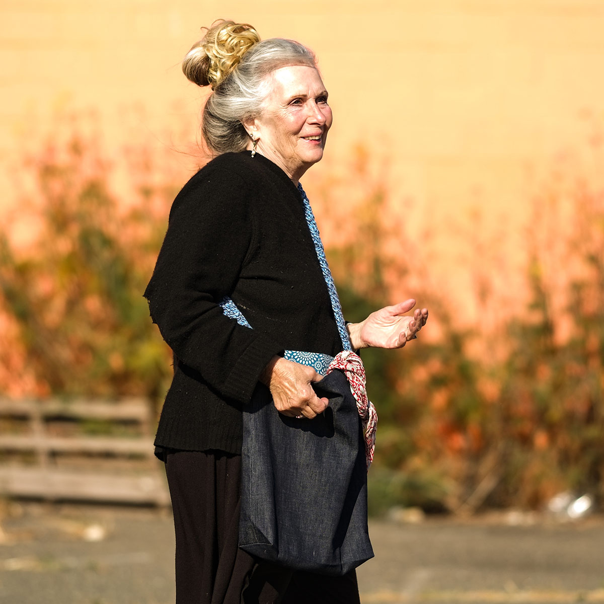 crossBody-model-0004